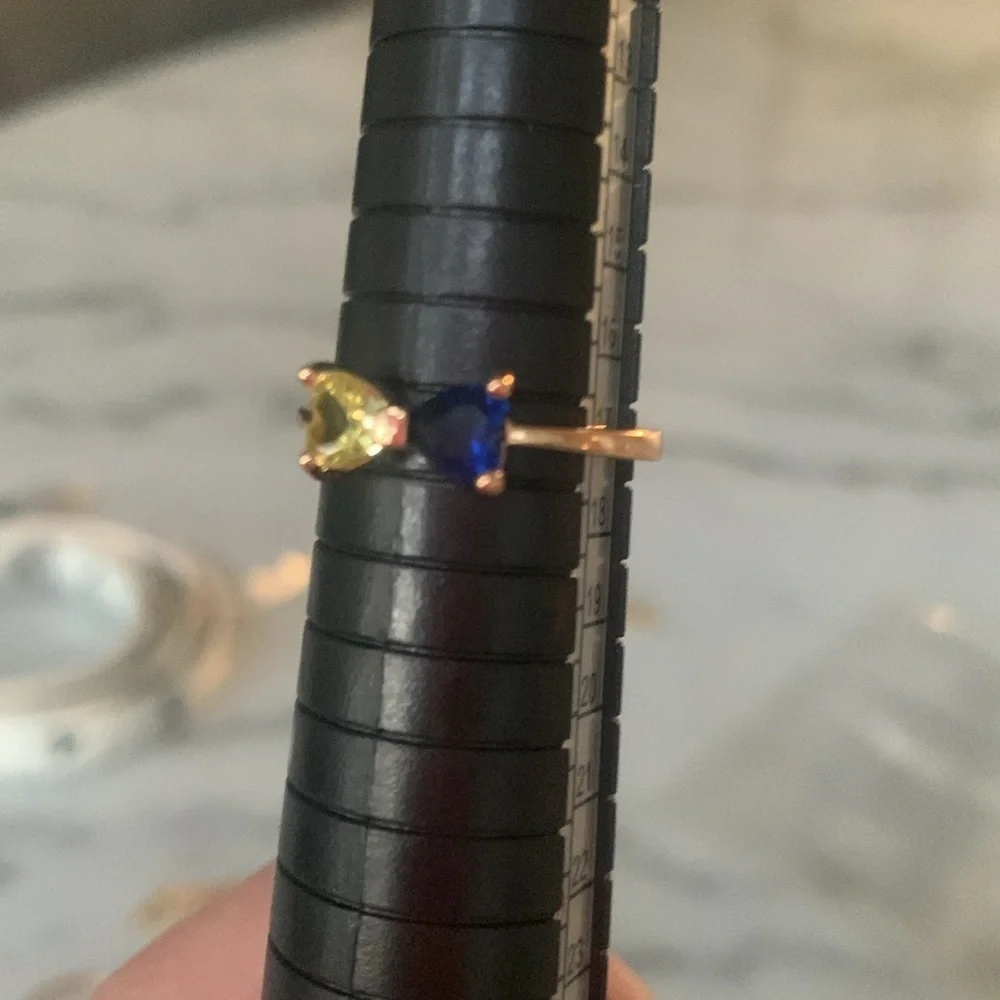 NEW  HIGH END 18k Rose Gold Plated Hearts Ring with Blue and Yellow Stones. #8